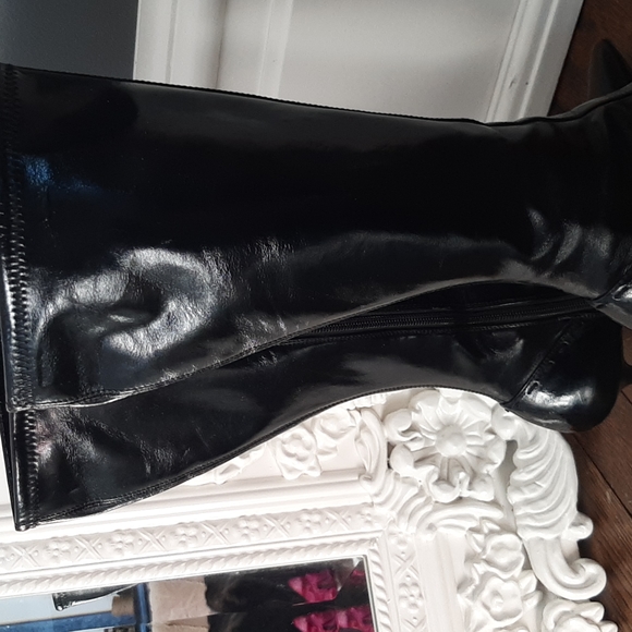 Knee high faux patent leather boots - Picture 6 of 8